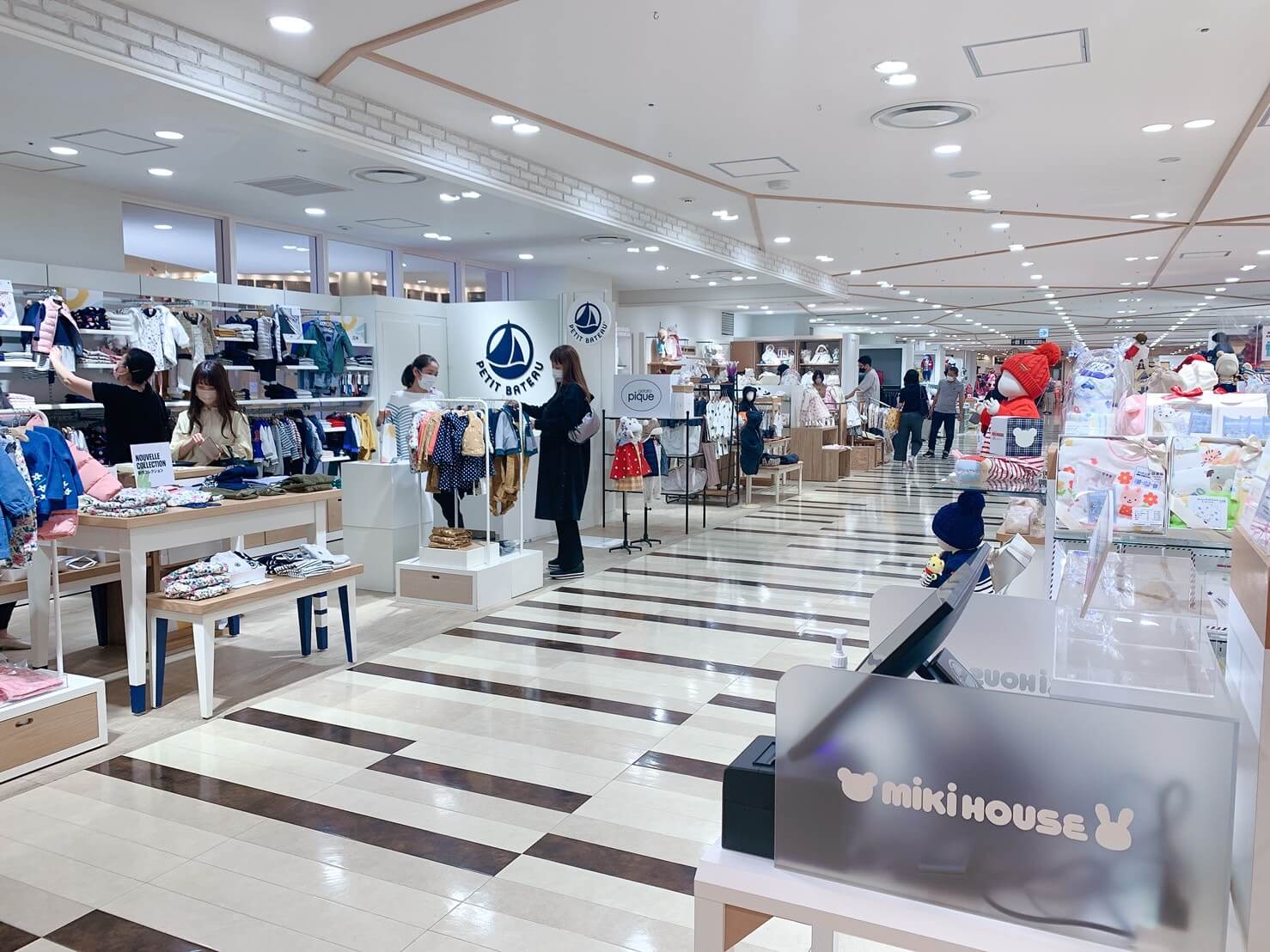 大阪 梅田 ベビー用品が集結 7つの商業施設やお店をご紹介 Umeda Info